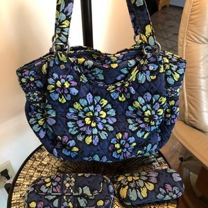Vera Bradley purse. Other items added for free. ⭐️